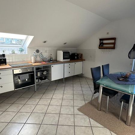 Fewo Hoheeifel, 1 Haus Mit 2 Apartments 5 Schlafzimmer In Kelberg Naehe Nuerburgring Exterior photo