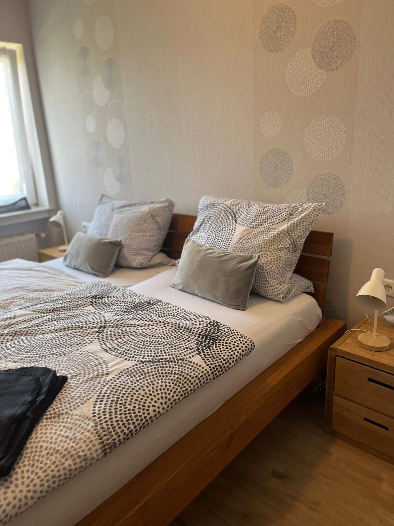 Fewo Hoheeifel, 1 Haus Mit 2 Apartments 5 Schlafzimmer In Kelberg Naehe Nuerburgring Room photo